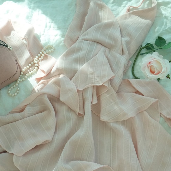 Saints + Sinners • Baby Pink • Dress - Picture 3 of 3